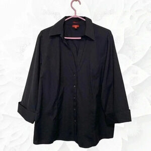 Talbots Woman Wrinkle Resistant Black V Neck Button Down 3/4 Sleeve Blouse